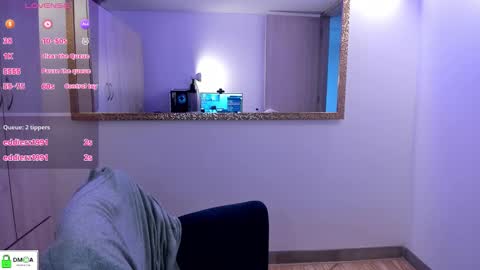  Erica Vanderhill  online show from 12/14/25, 08:57