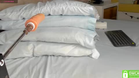 Snapshot of _eris_rose chatting on 11/09/25, 07:34 _eris_rose online show from 11/09/25, 07:34