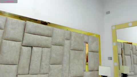 Snapshot of _eris_rose chatting on 11/29/25, 08:34 _eris_rose online show from 11/29/25, 08:34