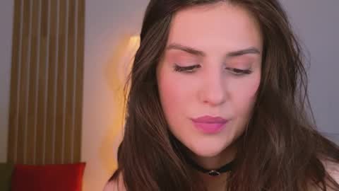 Snapshot of _esmeraldiyaa_ chatting on 03/05/26, 04:03 _esmeraldiyaa_ online show from 03/05/26, 04:03