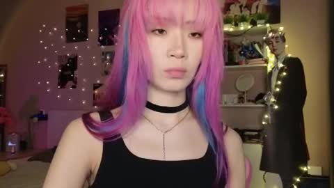 Snapshot of _eve____ chatting on 02/23/26, 03:04 EveEva online show from 02/23/26, 03:04