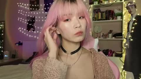 Snapshot of _eve____ chatting on 03/10/26, 01:10 EveEva online show from 03/10/26, 01:10