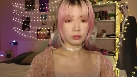 Snapshot of _eve____ chatting on 03/16/26, 03:23 EveEva online show from 03/16/26, 03:23