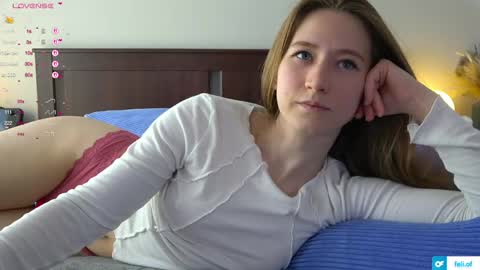 Snapshot of _feli_ chatting on 06/05/26, 04:56 all my social online show from 06/05/26, 04:56