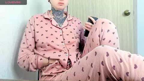 Alis online show from 03/10/25, 02:39