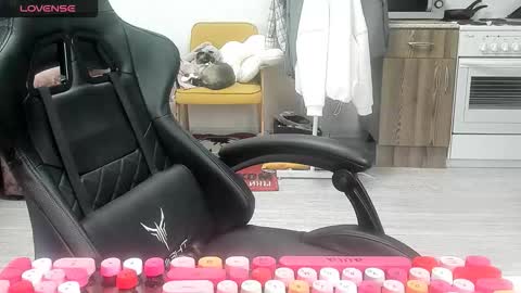 Alis online show from 02/06/26, 07:56