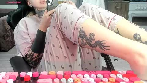 Alis online show from 02/15/26, 07:16