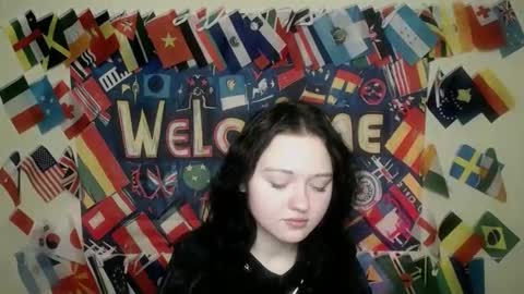 Snapshot of _foxy_lady chatting on 01/08/26, 06:48 Alice online show from 01/08/26, 06:48