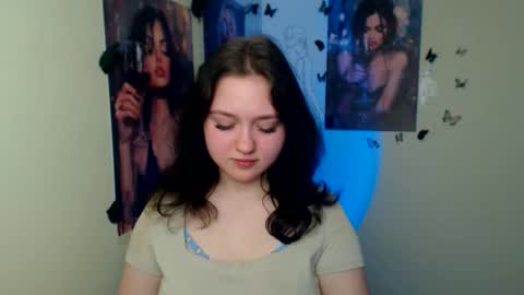 Snapshot of _foxy_lady chatting on 03/07/26, 07:38 Alice online show from 03/07/26, 07:38