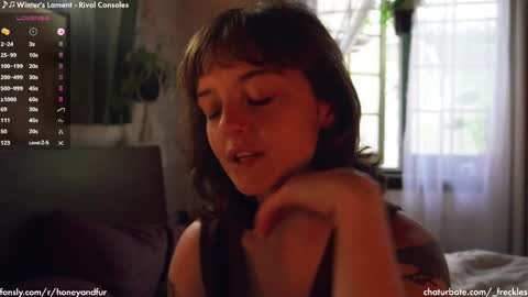 Jacqui  Queen goddess motorcycle mozzarella Jaq  next livestream see bio online show from 02/04/25, 09:10