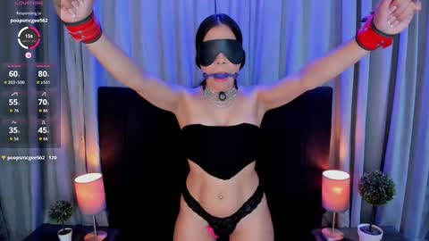 Snapshot of _friends_with_benefits chatting on 03/17/26, 04:50 Anastasia Fernando online show from 03/17/26, 04:50