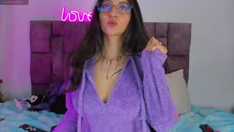Gabby online show from 06/09/26, 01:56