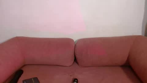 Gaia online show from 11/26/25, 02:12