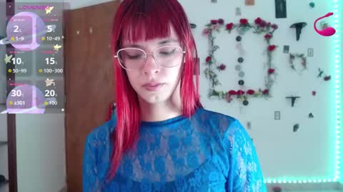 Snapshot of _galya_ chatting on 12/22/25, 02:36 Galya online show from 12/22/25, 02:36