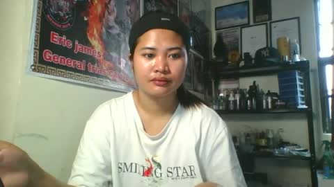 Snapshot of _genevieve22_ chatting on 07/01/26, 02:02 genny online show from 07/01/26, 02:02
