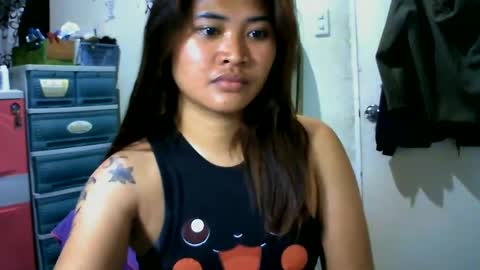 Snapshot of _genevieve22_ chatting on 07/12/26, 02:52 genny online show from 07/12/26, 02:52