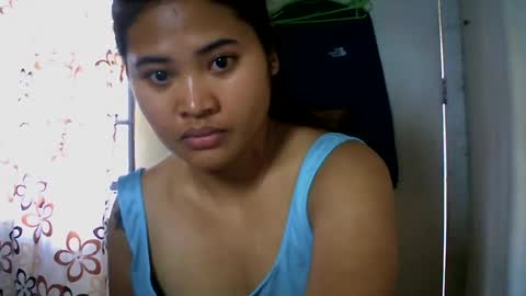 Snapshot of _genevieve22_ chatting on 07/14/26, 07:57 genny online show from 07/14/26, 07:57
