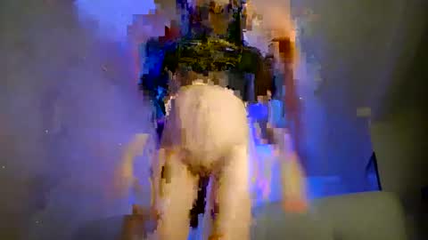 Snapshot of _ghostgirl__ chatting on 09/23/25, 12:02 SKY online show from 09/23/25, 12:02