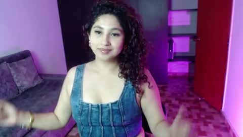 Snapshot of _gia_dior chatting on 02/20/26, 12:40 Gia Independent model online show from 02/20/26, 12:40