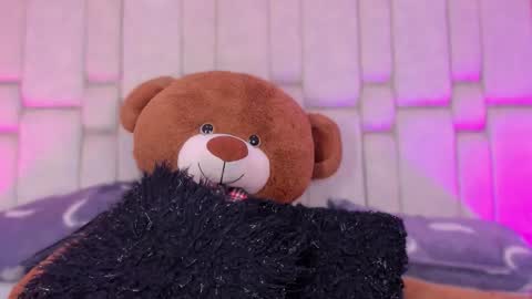 Gigi online show from 11/06/25, 11:44