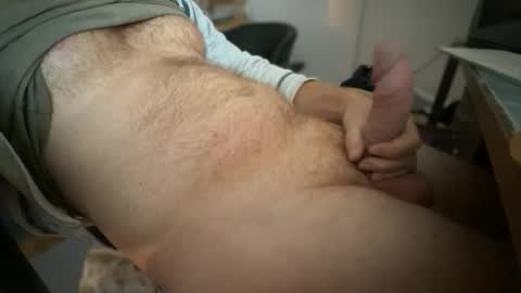 Snapshot of _ginger_boy chatting on 01/18/26, 01:26 Ginger boy online show from 01/18/26, 01:26