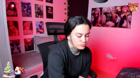 Snapshot of _gleep chatting on 12/03/25, 02:08 LEEP online show from 12/03/25, 02:08