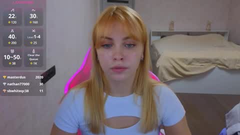 Snapshot of _gravity chatting on 03/07/25, 06:00 _gravity online show from 03/07/25, 06:00