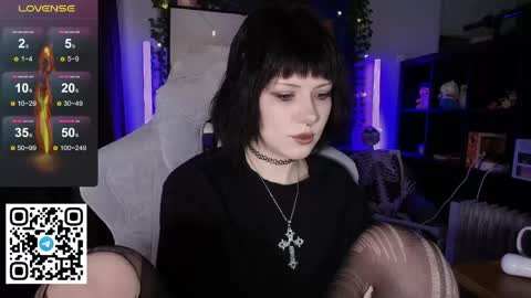 Snapshot of _gummybears_ chatting on 05/18/26, 09:15 Tori online show from 05/18/26, 09:15