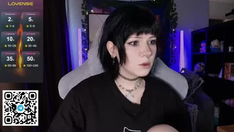 Snapshot of _gummybears_ chatting on 06/05/26, 09:37 Tori online show from 06/05/26, 09:37