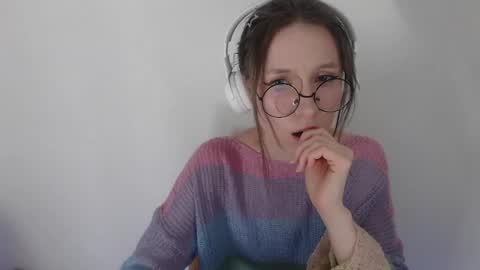Snapshot of _hanna_moon_ chatting on 04/23/26, 05:48 Hannaolotl online show from 04/23/26, 05:48