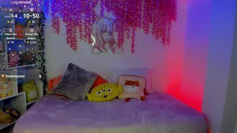 Hanna Botero online show from 11/26/25, 06:42