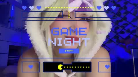 Snapshot of _heavenly_blue_ chatting on 02/14/26, 12:40 Bluey online show from 02/14/26, 12:40