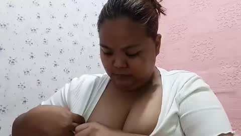 Snapshot of _hershey003 chatting on 09/22/25, 08:38 _hershey003 online show from 09/22/25, 08:38