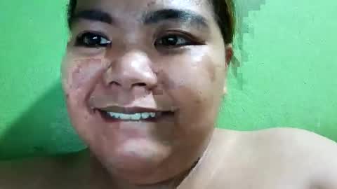 Snapshot of _hershey003 chatting on 10/20/25, 02:28 _hershey003 online show from 10/20/25, 02:28