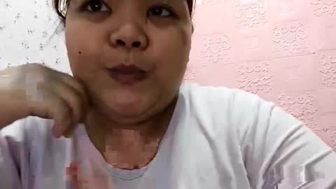 Snapshot of _hershey003 chatting on 10/26/25, 09:04 _hershey003 online show from 10/26/25, 09:04