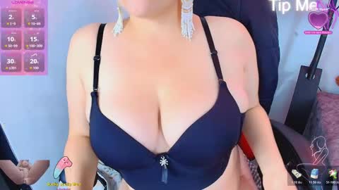 Snapshot of _honey1_ chatting on 11/06/25, 06:09 Honey online show from 11/06/25, 06:09