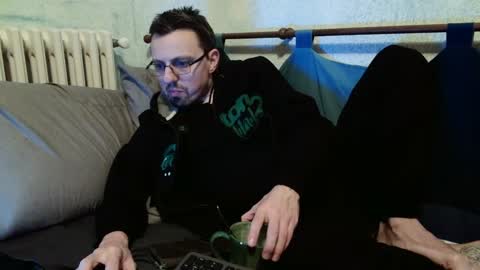 Snapshot of _horny___boy_ chatting on 02/17/25, 01:25 Manuel online show from 02/17/25, 01:25