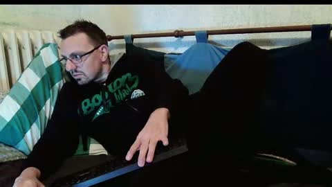Snapshot of _horny___boy_ chatting on 10/26/25, 11:16 Manuel online show from 10/26/25, 11:16