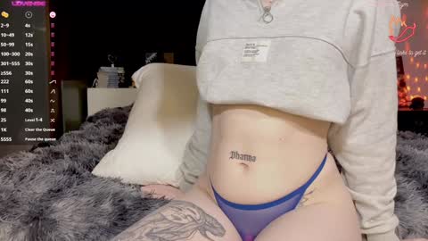 Snapshot of _horny_makima_ chatting on 01/06/25, 05:59 _horny_makima_ online show from 01/06/25, 05:59