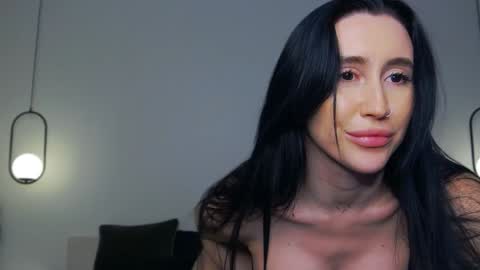 Snapshot of _iammary chatting on 12/23/24, 06:58 Mary online show from 12/23/24, 06:58