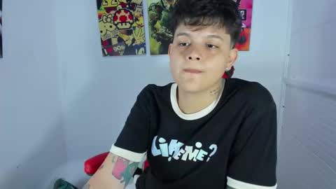 Snapshot of _ian_sweet chatting on 12/03/25, 08:07 ian online show from 12/03/25, 08:07