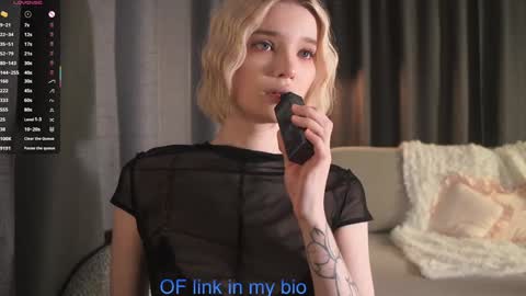 Snapshot of _ifyouwant_ chatting on 10/31/25, 12:06 Ava 3 online show from 10/31/25, 12:06