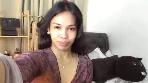 Snapshot of _imwithyou69_ chatting on 05/18/26, 08:25 yanie online show from 05/18/26, 08:25