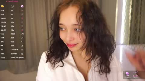 Emily online show from 05/06/26, 05:18
