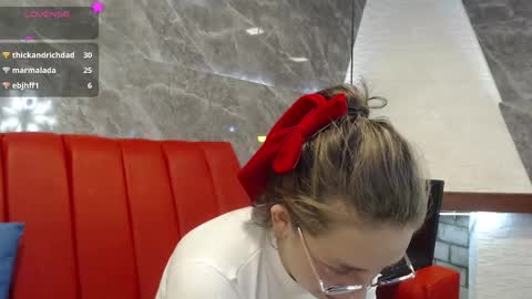 Isa online show from 03/06/25, 05:22