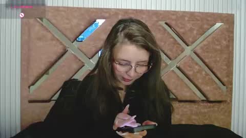 Snapshot of _isaabellaa chatting on 06/23/26, 01:20 Isa online show from 06/23/26, 01:20