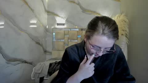 Snapshot of _isaabellaa chatting on 07/28/26, 06:20 Isa online show from 07/28/26, 06:20