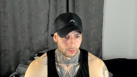 Snapshot of _jamesleandros chatting on 01/17/26, 11:41 jeison online show from 01/17/26, 11:41