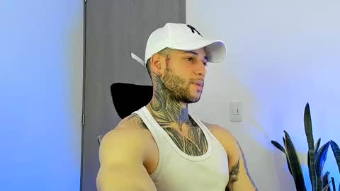 Snapshot of _jamesleandros chatting on 02/01/26, 06:06 jeison online show from 02/01/26, 06:06