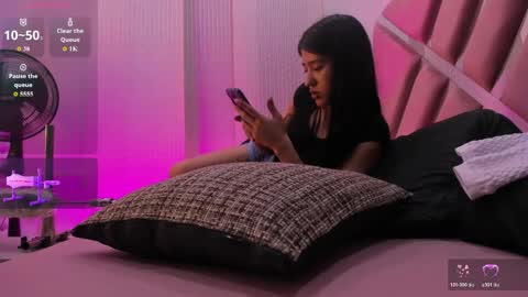 Jasmine online show from 04/28/26, 10:53